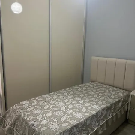 J&r Apartment Sarande