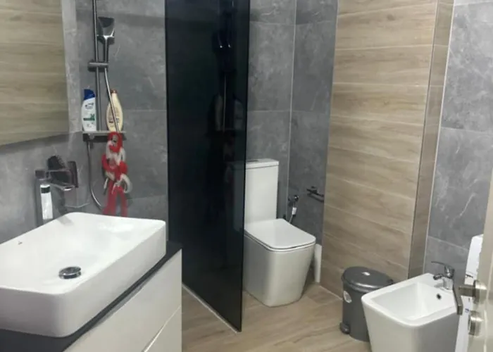 J&r Apartment Sarandë